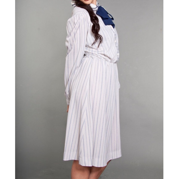 Vintage 70s Navy Gray Pinstripe Pussybow Dress - Picture 4 of 6